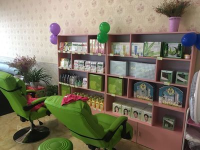 小資生活化妝品加盟店 體驗式營銷與醫療服務融合，全面提升顧客服務質量